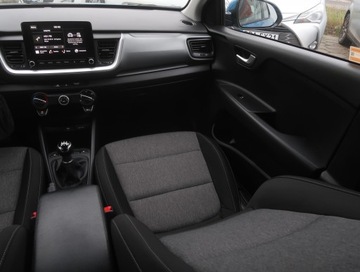 Kia Stonic I Crossover Facelifting 1.2 DPI 84KM 2022 Kia Stonic 1.2 DPI, Salon Polska, Serwis ASO, zdjęcie 7
