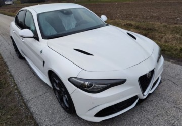 Alfa Romeo Giulia II Sedan 2.9 V6 510KM 2017 Alfa Romeo Giulia Alfa Romeo Giulia 2.9 V6 Bi-Turbo AT8 Quadrifoglio 2.9, zdjęcie 18