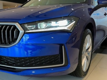 Skoda Superb IV Kombi Plug-in 1.5 TSI iV Plug-In 204KM 2026 SKODA Superb Edition 130 1.5 TSI Plug-in Hybrid DSG 204KM 2026, zdjęcie 11