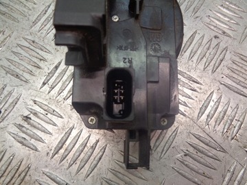 OPEL OE 13157762 ZÁMEK DVEŘE