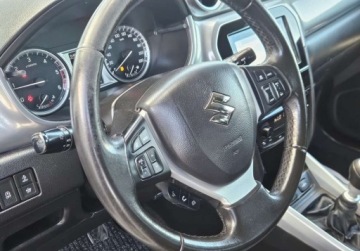 Suzuki Vitara III SUV 1.6 DDiS 120KM 2015 Suzuki Vitara LIFT Sliczna 1.6 DDiS Bogata Wersja ORYGINAL Zadbany 2015r S, zdjęcie 9