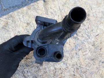 Корпус термостата Ford Fiesta mk6 1.4 TDCI F6JB