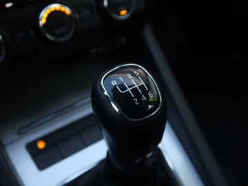 Skoda Octavia III Kombi 2.0 TDI CR DPF 150KM 2015 Skoda Octavia 2.0 TDI, Salon Polska, Serwis ASO, zdjęcie 16