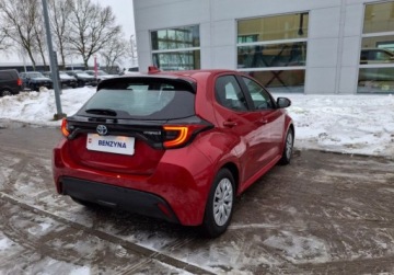 Toyota 2023 Toyota Yaris 1.5 Hybrid 92KM Automat CVT Comfort Vat 23 1.5 Hybryda 116KM, zdjęcie 5