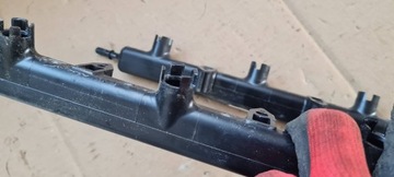 Chrysler Pacifica 2022 LISTWA ROZDZIELACZ PALIWA 3.6 V6 05281429AA