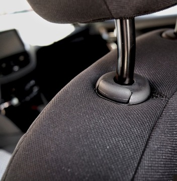 Чехлы на автомобиль VW Touran 2003-2010 г.в. на заказ.