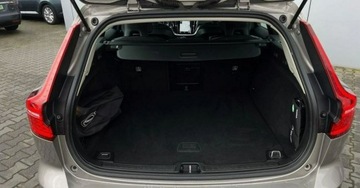 Volvo V60 II  Kombi 2.0 D3 150KM 2020 Volvo V60 Automat Virtualny kokpit Faktura VAT23 2.0 Diesel 150KM, zdjęcie 26