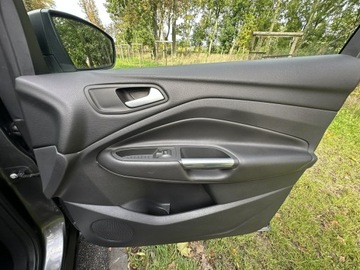 Ford Kuga II SUV Facelifting 2.0 TDCi 150KM 2018 Ford Kuga 2,0 TDCI 150 KM Automat Titanium Navi, zdjęcie 31