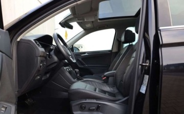 Volkswagen Tiguan I SUV Facelifting 2.0 TSI 180KM 2016 Volkswagen Tiguan Volkswagen Tiguan 2.0 TSI BMT 4Mot Highline DSG 2.0 180KM, zdjęcie 19