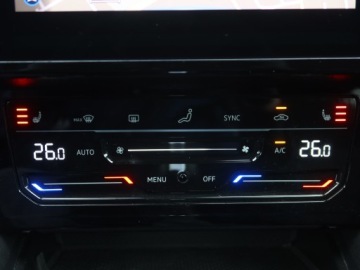 Volkswagen Passat B8 Variant Facelifting 2.0 TDI SCR 150KM 2020 VW Passat 2.0 TDI, Salon Polska, Serwis ASO, zdjęcie 15