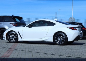 Toyota GR86 2.4 Boxer 234KM 2023 Toyota GR86 8000 km 2,4 aut Biała PERŁA ACC Keyles Full-Led Kamera IDEALNA, zdjęcie 30