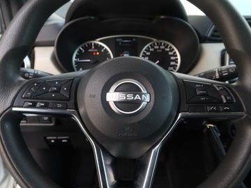 Nissan Micra V 1.5 dCi 90KM 2017 Nissan Micra 1.5 dCi, Navi, Klima, Tempomat, zdjęcie 15