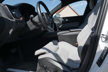 Volvo V60 II  Kombi Plug-in 2.0 T6 Plug-In Hybrid 341KM 2021 Volvo V60 T6 341ps AWD Inscription 360 Hak Harman Pamięć Ogrz.Szyba+Kierown, zdjęcie 17