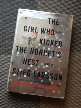 Książka THE GIRL WHO KICKED THE HORNET'S NEST Larsson