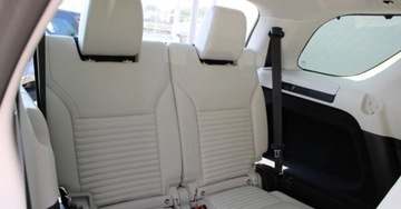 Land Rover Discovery V Terenowy Facelifting 3.0D I6 249KM 2024 Land Rover Discovery Discovery MY24 3.0D I6 249 PS AWD Auto 3.0 Diesel, zdjęcie 1