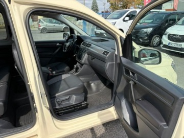 Volkswagen Caddy IV Furgon 2.0 TDI SCR BMT 150KM 2020 Volkswagen Caddy niepełnosprawnych rampa inwalida, zdjęcie 28