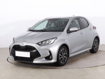 Toyota Yaris IV Hatchback 1.5 Dynamic Force 125KM 2023 Toyota Yaris 1.5 VVT-i, Salon Polska, zdjęcie 1