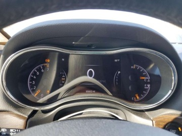 Jeep Grand Cherokee IV 2015 Jeep Grand Cherokee Limited 2015 3.6l 3.6 Benzyna 290KM, zdjęcie 9