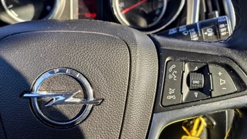 Opel Astra J GTC 1.4 100KM 2015 Opel Astra 1.4 Benzyna 100KM Bezwypadkowy SalonPL, zdjęcie 13
