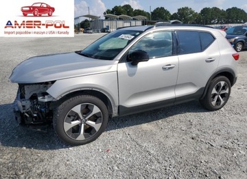Volvo XC40 2023 Volvo XC 40 Plus 2023 2.0l 2.0 Benzyna 247KM
