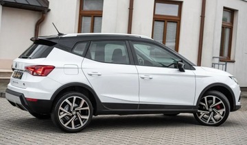Seat Arona Crossover 1.6 TDI 95KM 2018 Seat Arona ARONA FR 1.6TDI Navi Led Climatron Alu Pdc Full Serwis Aso 1.6, zdjęcie 13