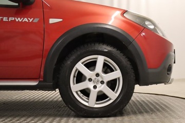 Dacia Sandero I Hatchback 5d 1.6 MPI 87KM 2010 Dacia Sandero 1.6 MPI, Klima,ALU, zdjęcie 14