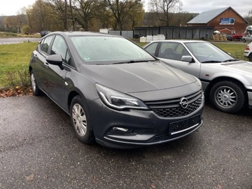 Opel Astra J GTC 1.6 CDTI Ecotec 110KM 2016 Opel Astra 1,6 CDTI 110 koni Oplacony Zapraszam 1.6 Diesel 110KM