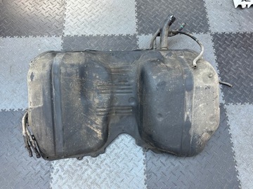 SUBARU IMPREZA II GD SEDAN NÁDRŽ PALIVA 2.0 125 / WRX