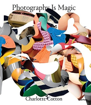 Photography Is Magic Praca zbiorowa