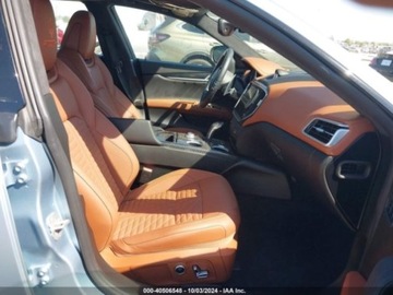 Maserati Ghibli III 2023 Maserati Ghibli MC Edition, 2023r., 3.0L 3.0 Benzyna 424KM, zdjęcie 8