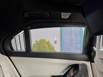 BMW Seria 7 G70 Sedan Plug-In 3.0 M60e 571KM 2023 BMW M760 Gwarancja 01.29. FV 23%. Pełne wyposaż., zdjęcie 25