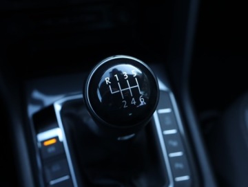 Volkswagen Tiguan II SUV 1.5 TSI EVO 130KM 2020 VW Tiguan 1.5 TSI, Serwis ASO, Navi, Klima, zdjęcie 16