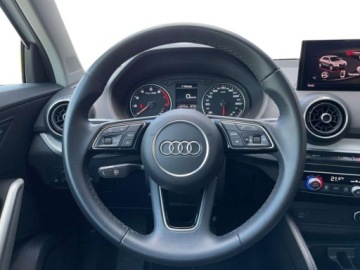 Audi Q2 SUV Facelifting 1.5 35 TFSI 150KM 2023 Audi Q2 S Tronic Apple CarPlay Android Auto Kamera Tempomat Gwarancja 2028, zdjęcie 16