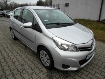 Toyota Yaris III Hatchback 5d 1.0 VVT-i 69KM 2012 Toyota Yaris Salon Polska Klimatyzacja Abs Wspomaganie BenzynaLPG 69KM, zdjęcie 7