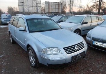 Volkswagen Passat B5 Kombi 2.3 i VR5 20V 170KM 2001 Volkswagen Passat Volkswagen Passat B5 4x4, zdjęcie 1