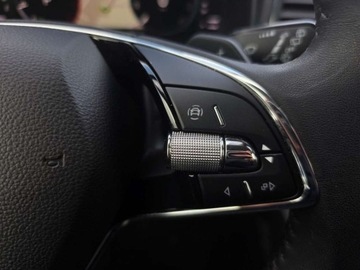 Skoda Karoq Crossover Facelifting 1.5 TSI ACT 150KM 2023 Skoda Karoq 1.5TSI 150KM DSG Style Pakiet Tech Amundsen Hak holowniczy ele, zdjęcie 11