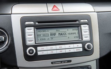 Volkswagen Passat B6 Variant 2.0 TDI PD-DPF 140KM 2007 Volkswagen Passat Variant 2.0TDI 140KM SportLIne Alu 18 Climatron Pdc Po S, zdjęcie 20