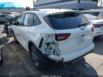 Ford Escape III 2023 Ford Escape St-Line 2023 2.5 Hybryda 163KM, zdjęcie 3