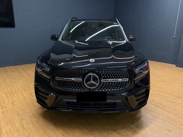 Mercedes GLB SUV 2.0 220d 190KM 2025 MERCEDES-BENZ GLB 220 d 4-Matic AMG Line 2.0 (190KM) 2025, zdjęcie 2