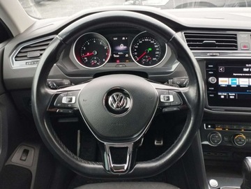 Volkswagen Tiguan II SUV 1.5 TSI EVO 150KM 2019 Volkswagen Tiguan 1.5 TSI 150KM Android Auto Salon PL Grzane Fotele Kamera, zdjęcie 10