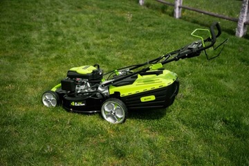 Kosiarka spalinowa z napędem Zipper ZI-BRM52EST