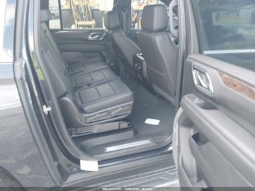 Chevrolet Suburban GMT900 2023 Chevrolet Suburban LT 2023 5.3l 5.3 Benzyna 355KM, zdjęcie 12