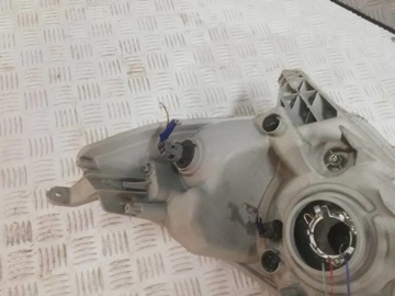 DAIHATSU TERIOS II SVĚTLO PŘEDNÍ PRAVÁ GB