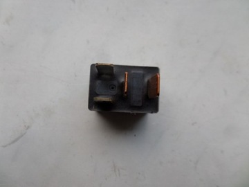 RELÉ TOYOTA CELICA 7 VII T230 LEXUS AURIS RAV 90987-02028 156700-3290
