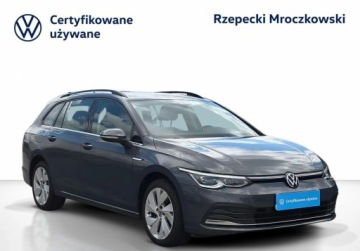 Volkswagen Golf VIII Variant 1.5 eTSI 150KM 2023 Volkswagen Golf 1.5 150KM DSG STYLE Tempomat Aktywny Ambiente 1.5 Benzyna, zdjęcie 10