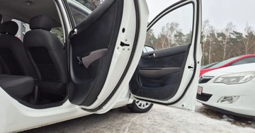 Hyundai i20 I Hatchback 5d 1.2 DOHC 78KM 2011 Hyundai i20 Oplacony do rejestracji serwisowany 2 kpl. Kol. 1.2 Benzyna, zdjęcie 25