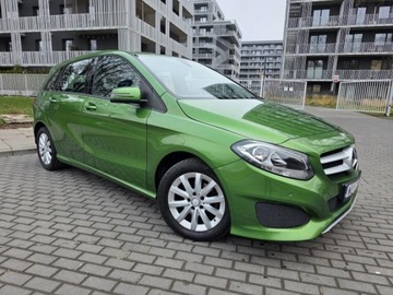 Mercedes Klasa B W246 Sports Tourer Facelifting 1.6 180 122KM 2017 MERCEDES B180, 1,6l benzyna 122KM Automat Niski przebieg: 103,232km
