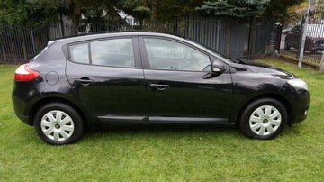 Renault Megane III Hatchback 1.6 16v 100KM 2011 Renault Megane z Niemiec. Gwarancja. Polecam !!!, zdjęcie 4