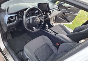 Toyota C-HR I Crossover Facelifting 1.8 Hybrid 122KM 2021 Toyota C-HR Toyota C-HR 1.8 Hybryda 122KM, zdjęcie 10