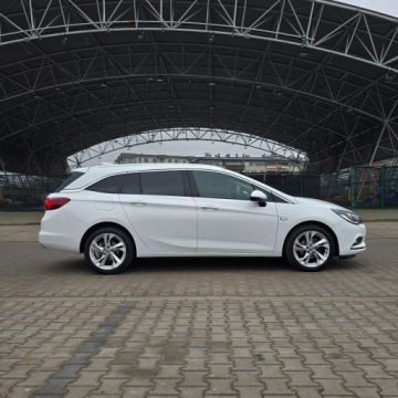 Opel Astra J GTC 1.4 Turbo ECOTEC 140KM 2016 Opel Astra K 1.4 Turbo Cosmo, zdjęcie 17